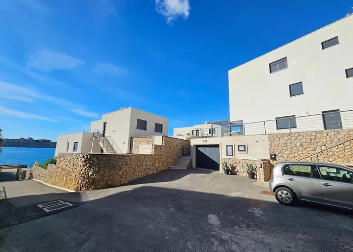 Apartment Elvira By Interhome