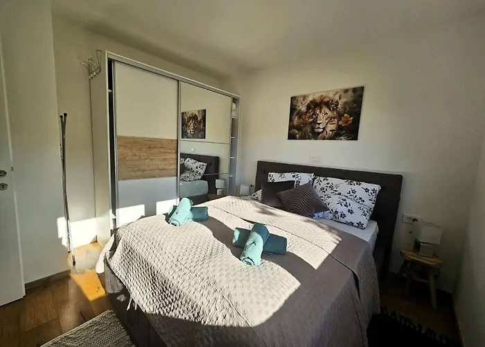 Elvira By Interhome *